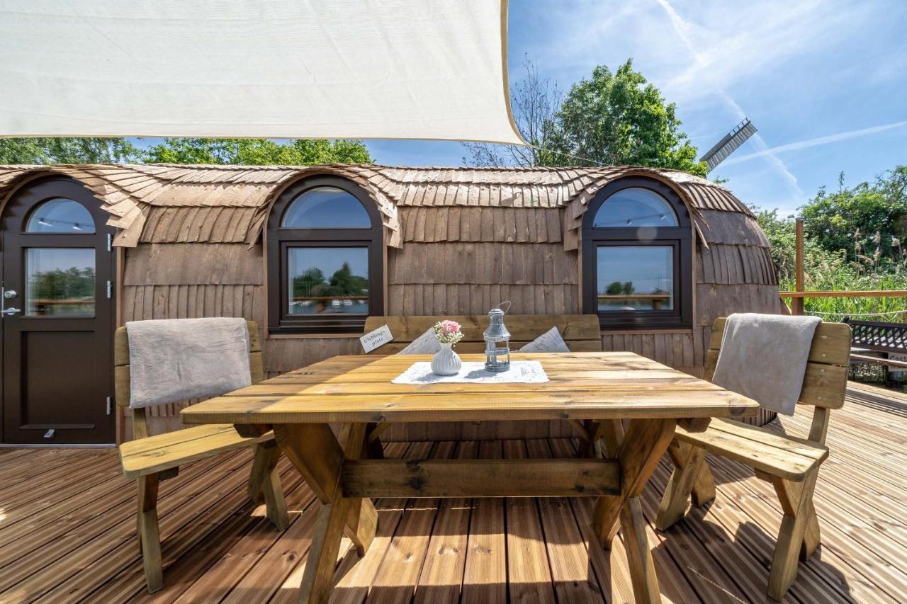 Lieblingsplatz Parey - Schwimmendes Iglu Hotell Exteriör bild